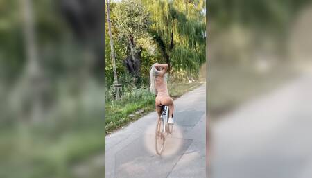 I cycled around my neighborhood... Do you think anyone noticed me :p