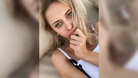 I am your Sexy Bunny ???? cum with me????????