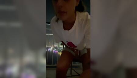Fingering my pussy in a balcony in Egypt... this was so naughty to record