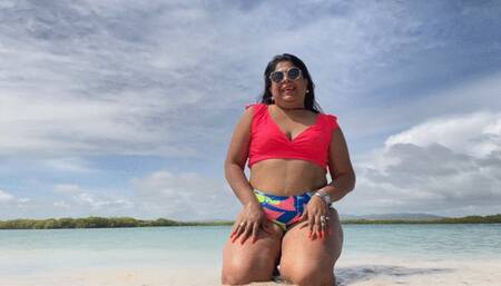 Balbina Ebony big foot soles Goddess in the Beach with JOI