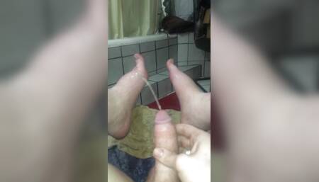 My Hard Dick Pissing on My Feet and Huge Cumshot