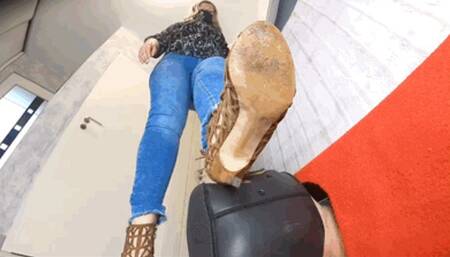 CC - A mask for my shoe cleaner 1