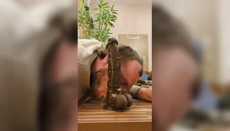 Hardcore sloopy saliva dildo deepthroat