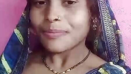 Desi sexy wife first video for introduction