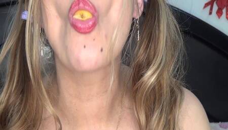 Amazing Kinky Show with a Lot of Apples