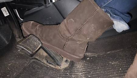 Play and moving my car in bearpaws