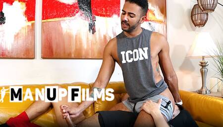 Smell my Ass! Luis Logan & King Cuba for ManUpFilms