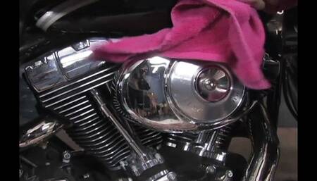 No Panties Girl Gives Biker Hand Job! (mp4)