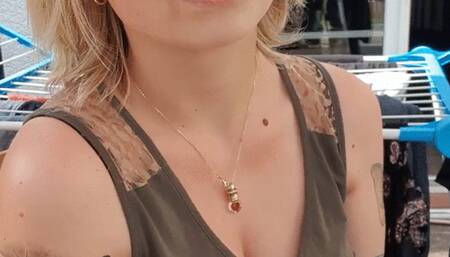 Every Houswife need a break