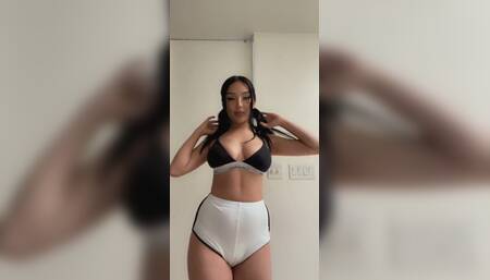 I’m the perfect combination of all my flaws.????