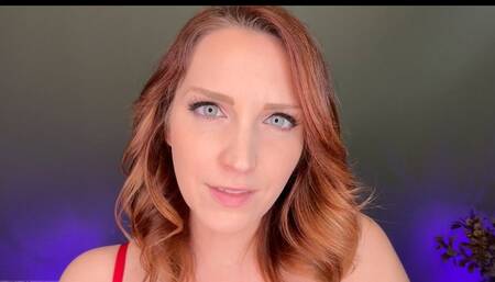 Mesmerized by Giantess