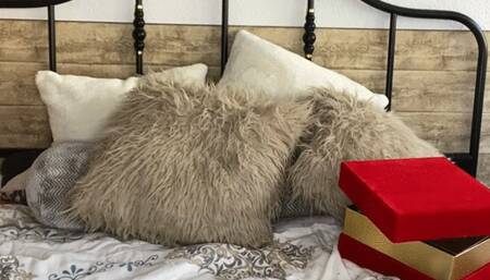 031 - Holding back my Orgasm!