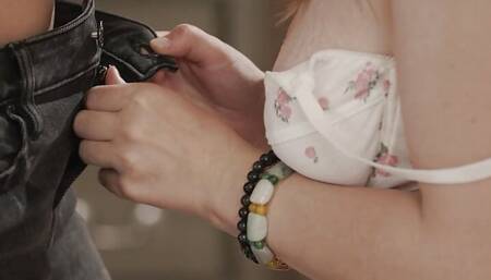 AllHerLuv - First Hookup Laney Grey Sinn Sage