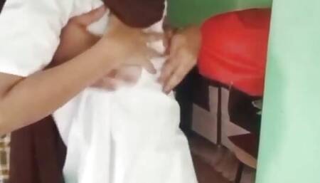 School ki chutiyo ke baad Chudai, School Girl 18+ Fucked By Friend, Indian New MMS, clear Hindi voice