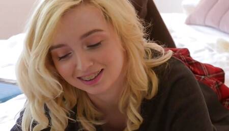 Blonde Schoolgirl Lexi Lore Sucks the Cum Out of Her Braces