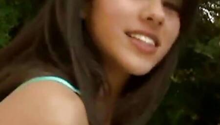 Shyla Jennings Stimulates Her Pussy & Clit By Using Her Favorite Dildo