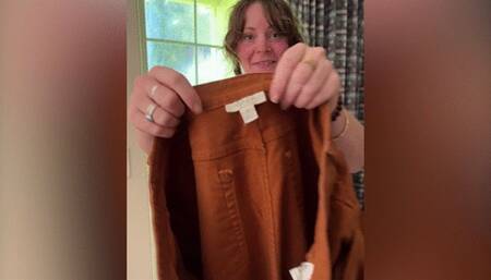 GG's too tight pants