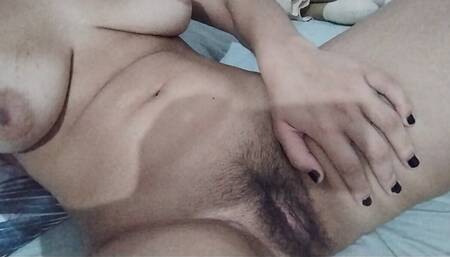 Hot young girl masturbating and fucking for her daddy