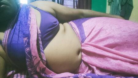 Sonusissy Hot Shoot Navel in Bridal Look