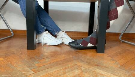 2 HOT STUDENTS FOOTSIE PLAY UNDER SCHOOL DESK - MOV Mobile Version