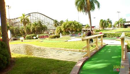 Meeting a sexy brunette on the golf course and fucking her tight pussy