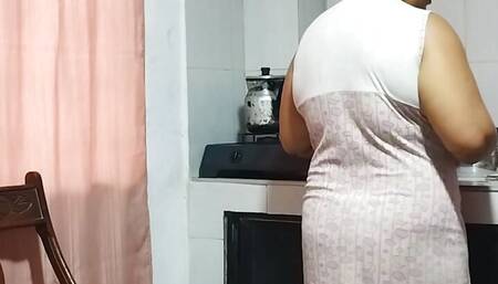 They leave me with my stepdaughter but she has a very big ass and I end up fucking her hard like she likes Spanish porn.