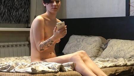 Anastacia in Nude take picture with Phone