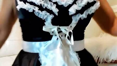 Naughty Blonde Maid Brittany Andrews Inserts Dildo In Pussy