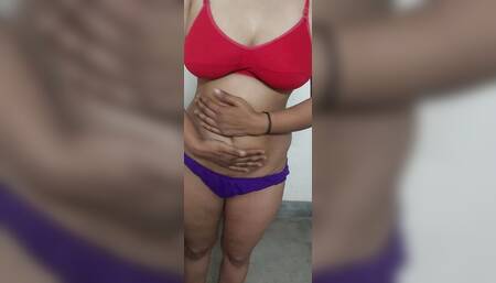 Beutiful chut ki chudai video so quite baby...