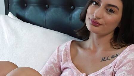Sis Loves Me - My Hot Curvy Step Sister Needs A Ride But First She Has To Ride My Hard Cock