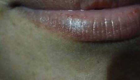 Horny saali ki choot me mota lund chahiye
