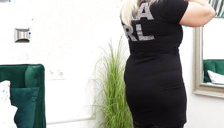 Horny Big Tits Blonde Granny Anna Valentine Masturbating