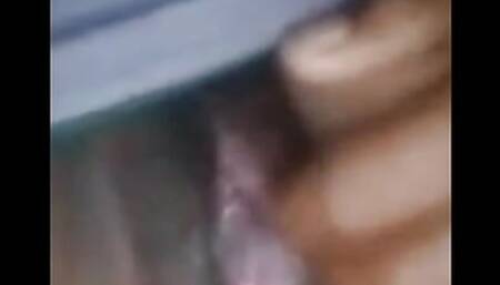 My girlfriend video call me dikhaya chut