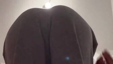 Teen Facesitting POV