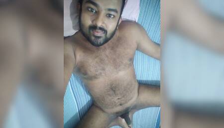 Sending nude clip for gf