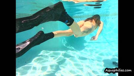 Aquaphilias- Sea Jewel- Freediving Nude