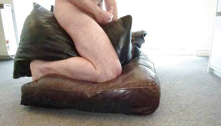 Cum on my leather pillows