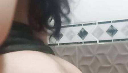 Eva dances sex the bathroom alone and her ass is on fire