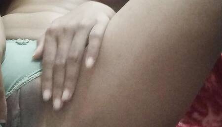 Juliette Wet tasty pussy dripping white slime