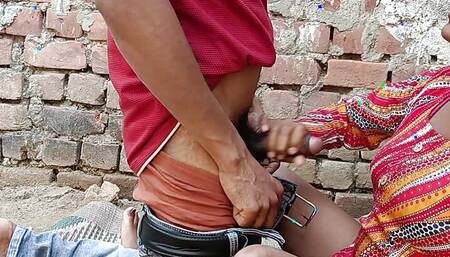 Indian Desi village hot girl called her boyfriend and fucked her in the open behind the house.