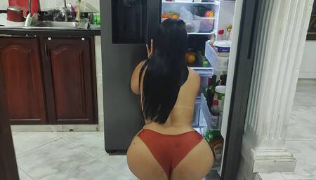 girl with huge bbw ass and big tits is starving for cock