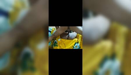 Audio Hindi burst as soon as you put land in sister-in-law's chut