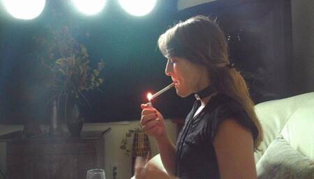 STEVIA THE HEAVY SMOKING SEXY COED SMOKES 3 CiGARETTES