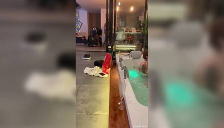 What would you do if you were the delivery guy?