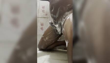 Indian Boy Giving Tribute to His Girlfriend with Cumshots