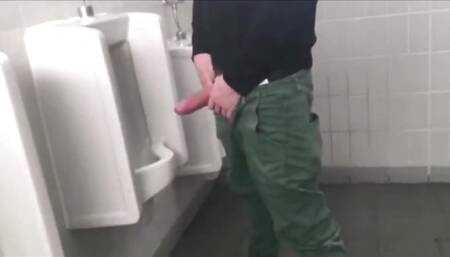 The straight fucks a man's ass for the first time