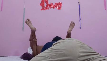 Starring Sexy Queen Desi Zoya Malik bhabhi ne devar ko diya surprise Hindi Clear Audio