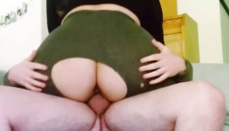 Riding with Ripped Leggings! Premature Creampie