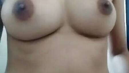 Desi college girl boobs