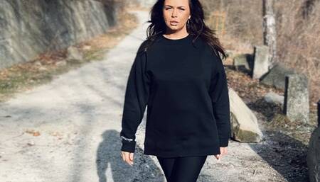 Cigarette teasing in nature